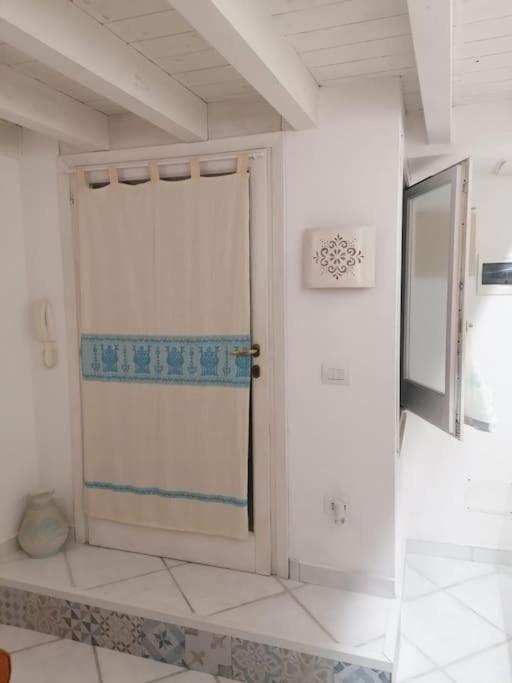カリアリ Charly'S Houseヴィラ エクステリア 写真