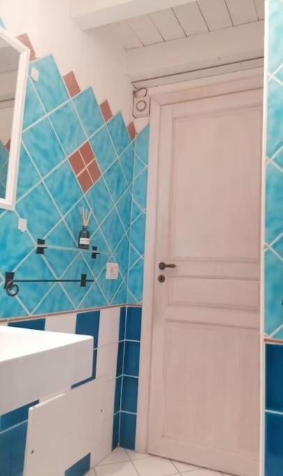 カリアリ Charly'S Houseヴィラ エクステリア 写真